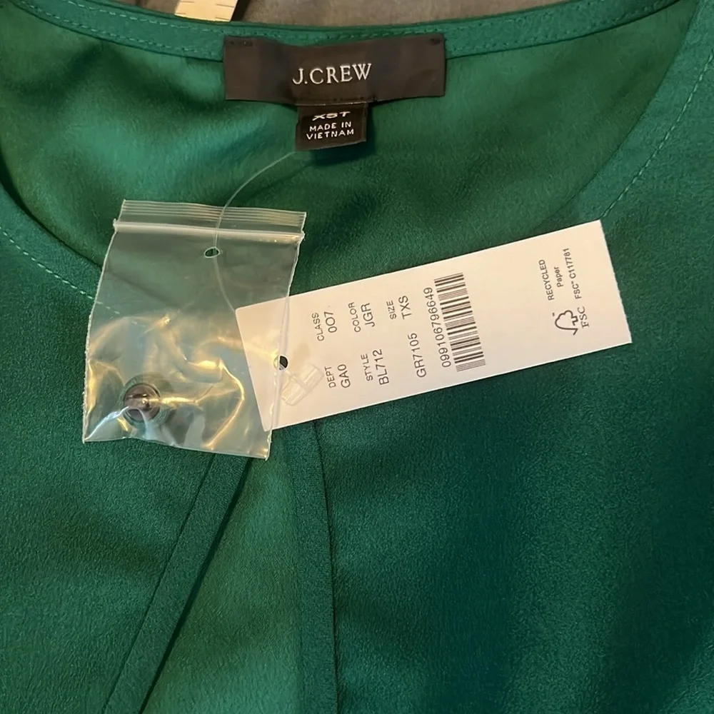 JCrew Puff Sleeve Satin Back Crepe Blouse Green Size XS Tall NWT